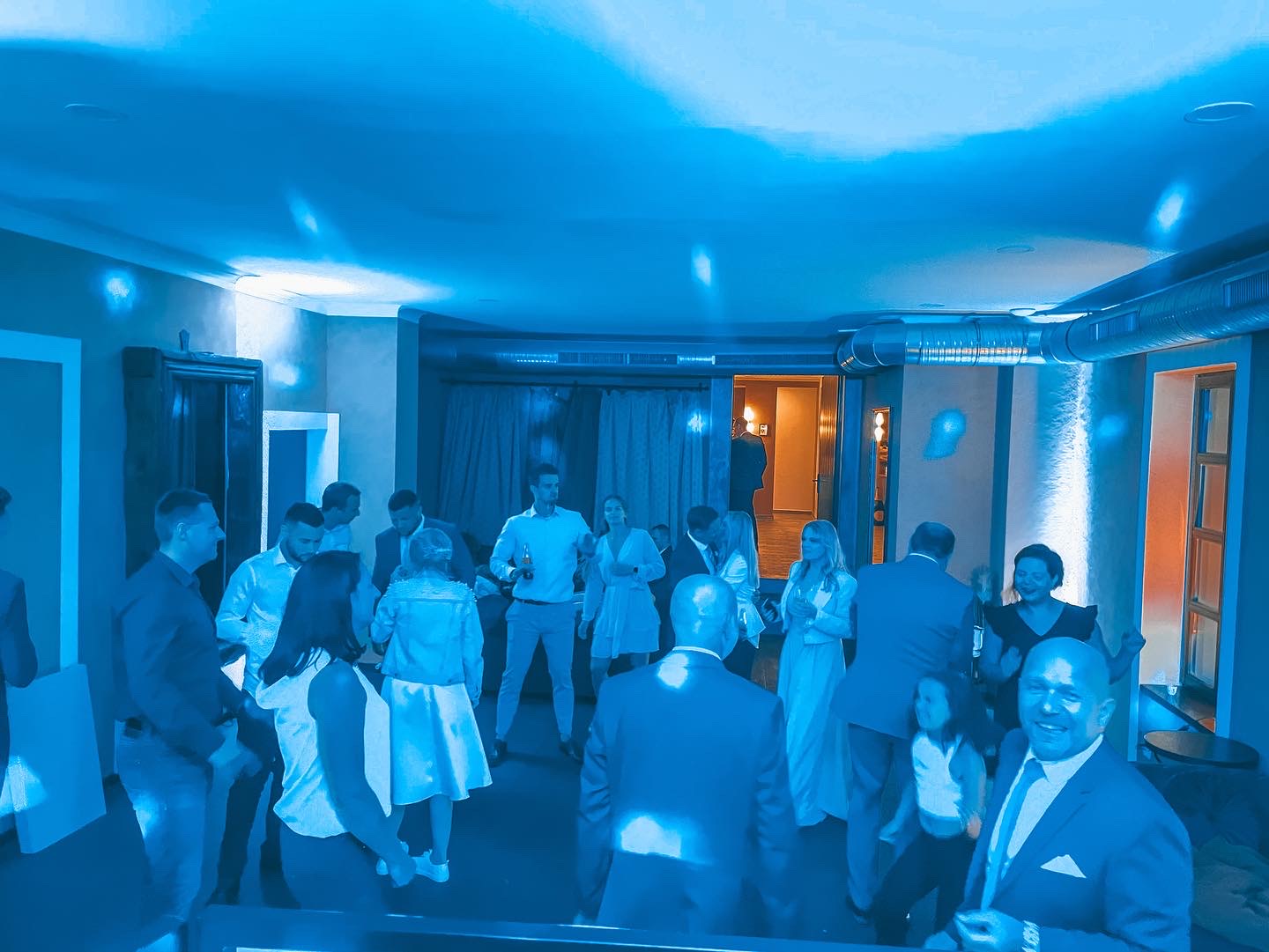 Svatební Dj a moderátor Dvůr Hoffmeister