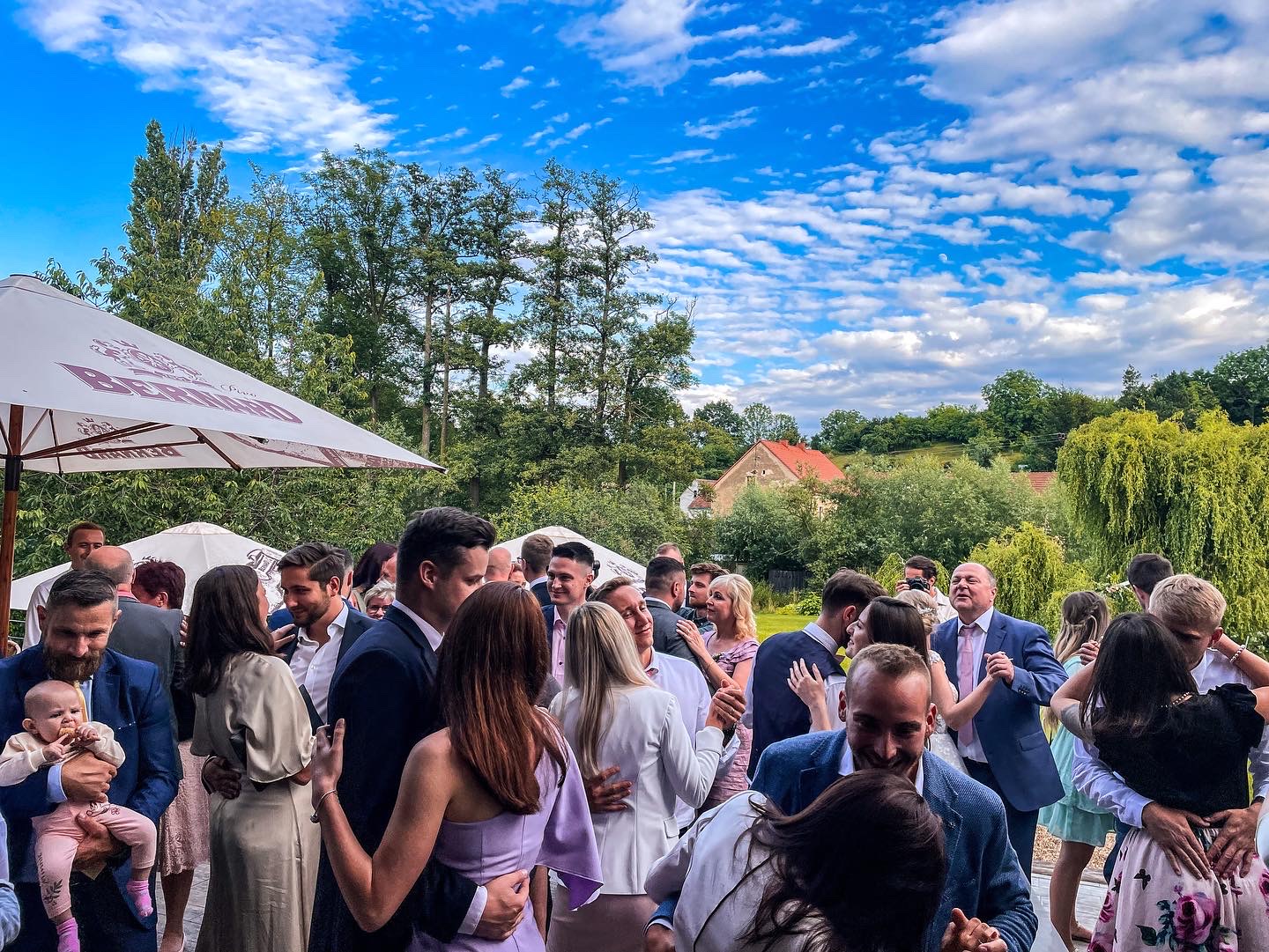 Svatební Dj a moderátor Dvůr Hoffmeister