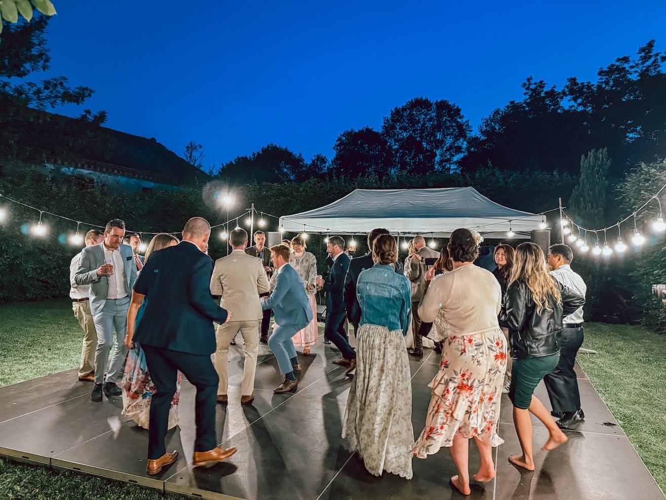 Svatební party s DJ Pekos v Chateau Třebešice