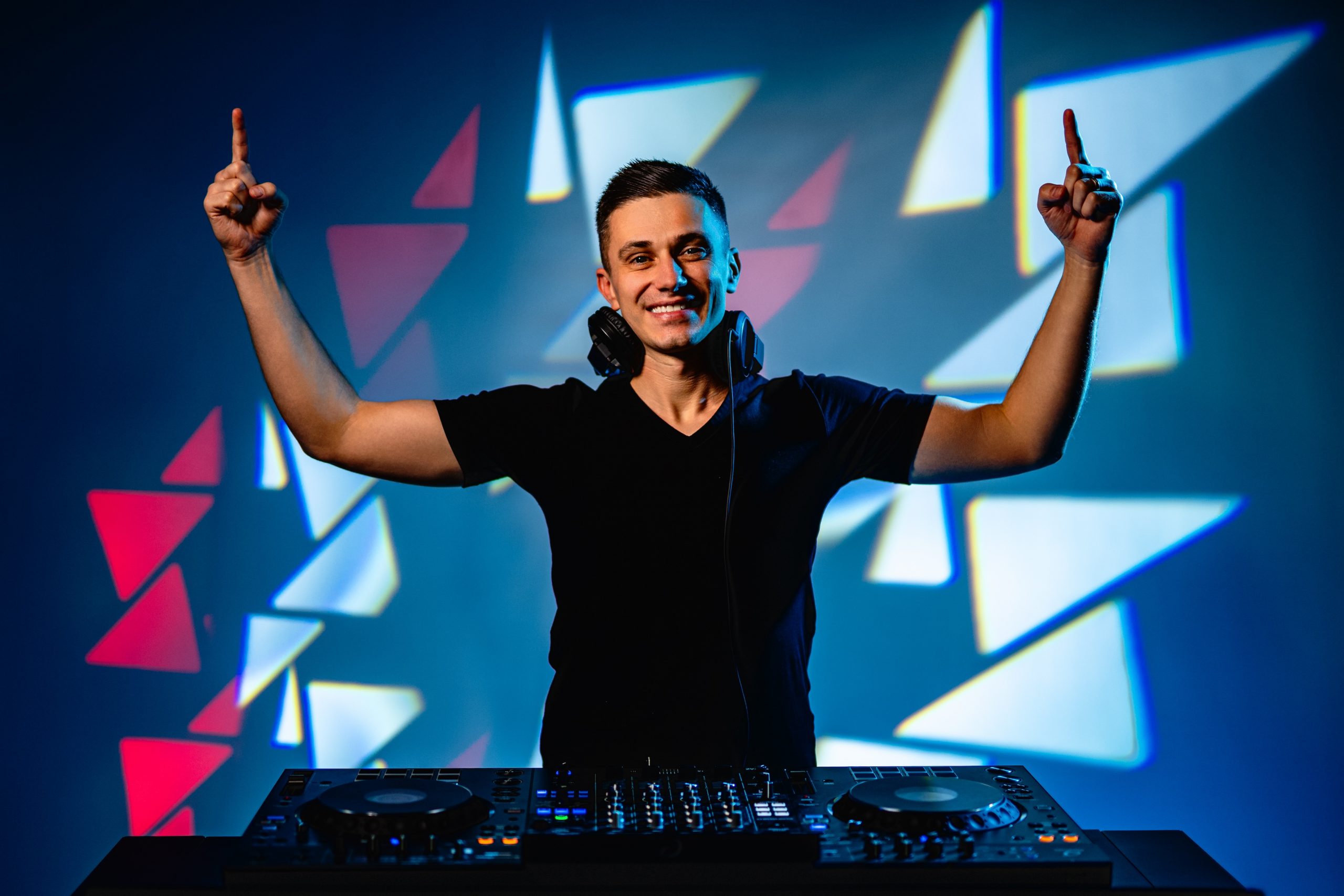 DJ Pekos na svatbě